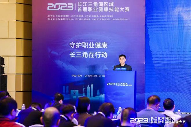 合了多个领 合了多个领