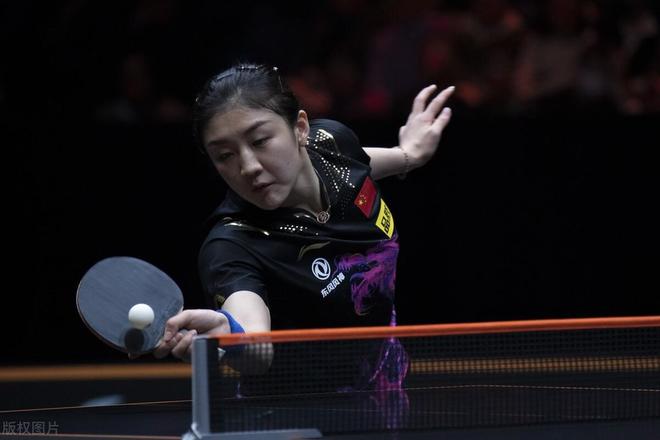 的比赛中展 的比赛中展